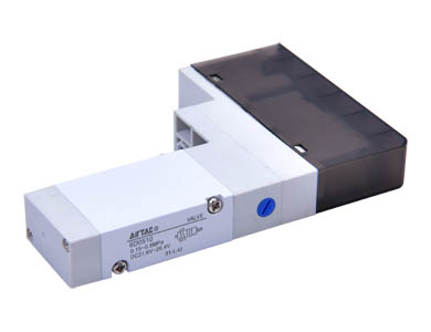 6D100 Magnetventil - Airtac | 5/3 Wege | Verteilerblock montiert | Doppeltwirkend | 24VDC | Mittelstellung geschlossen